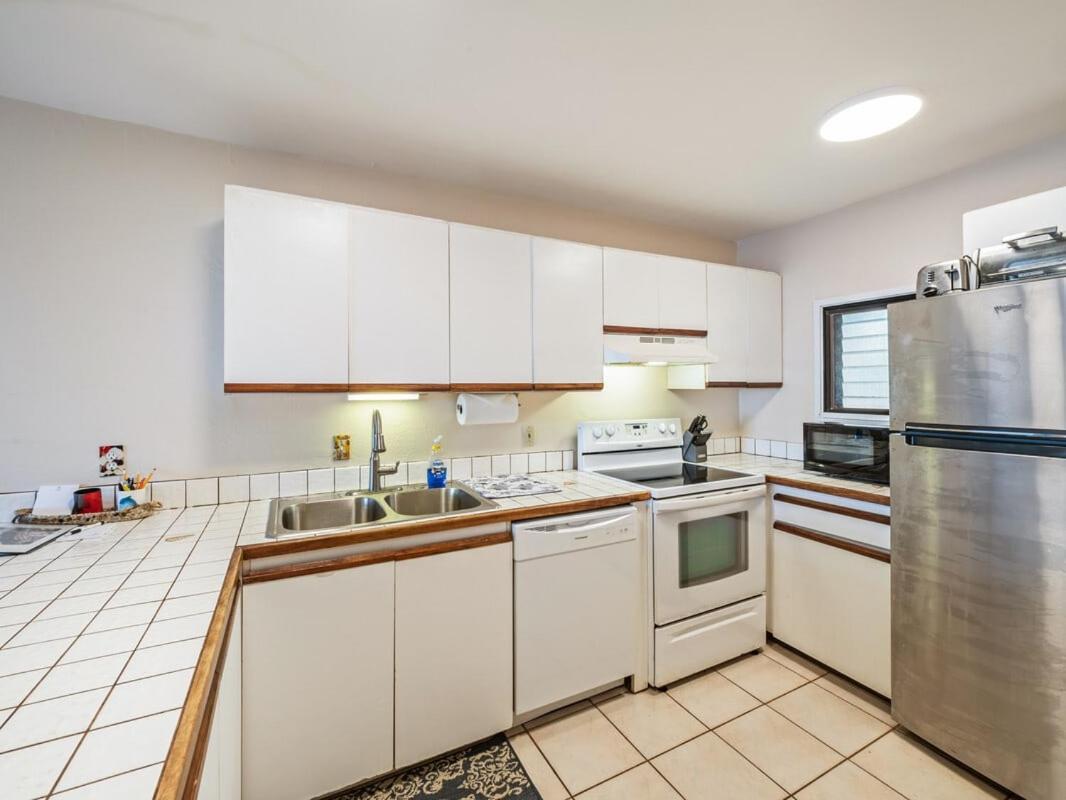 Oceanfront 1 Bedroom 2 Bathroom With Large Lanai - Kona Bali Kai 218 Кайлуа Кона Екстериор снимка