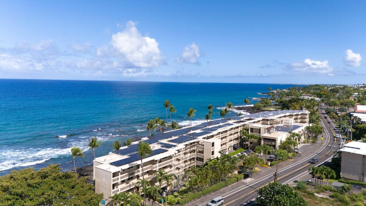 Oceanfront 1 Bedroom 2 Bathroom With Large Lanai - Kona Bali Kai 218 Кайлуа Кона Екстериор снимка