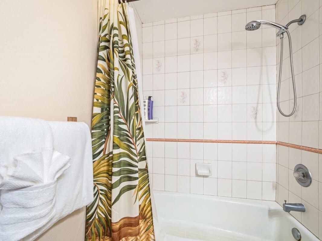 Oceanfront 1 Bedroom 2 Bathroom With Large Lanai - Kona Bali Kai 218 Кайлуа Кона Екстериор снимка