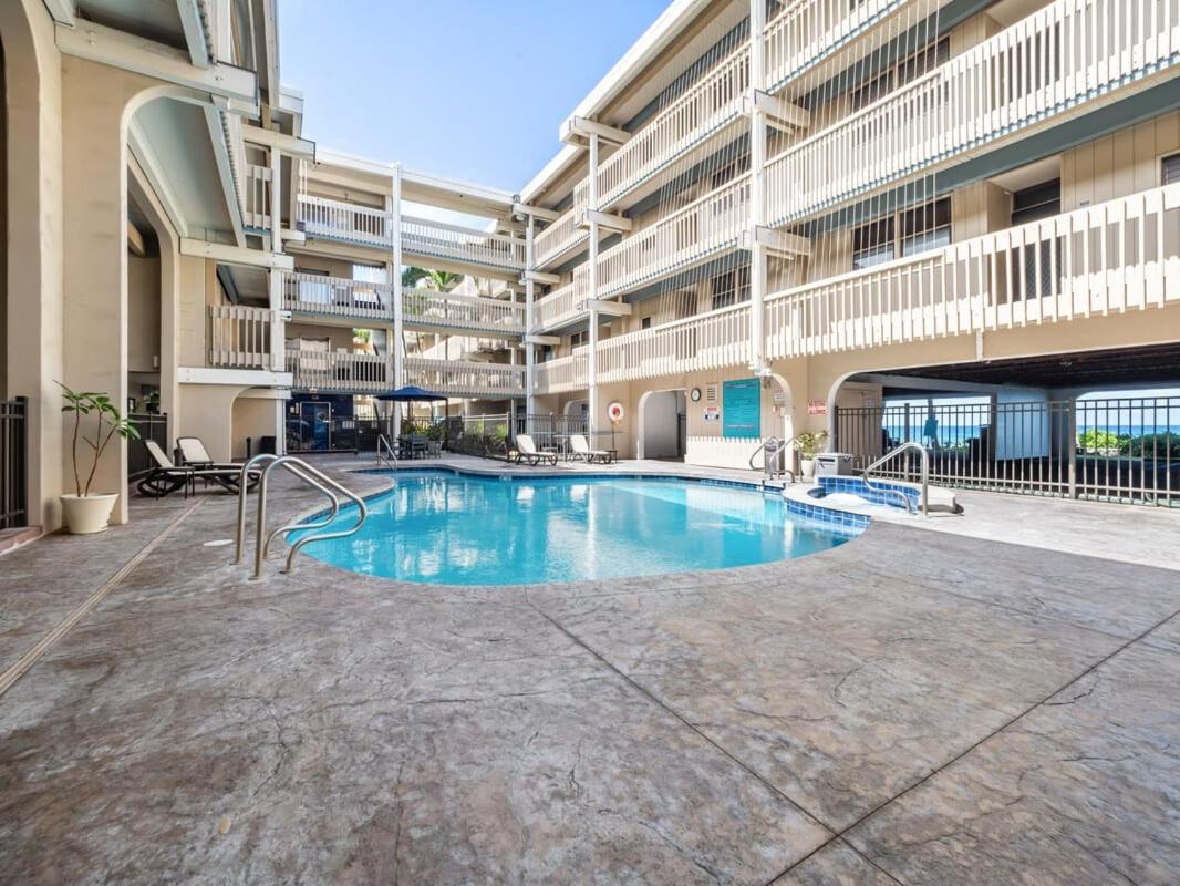 Oceanfront 1 Bedroom 2 Bathroom With Large Lanai - Kona Bali Kai 218 Кайлуа Кона Екстериор снимка