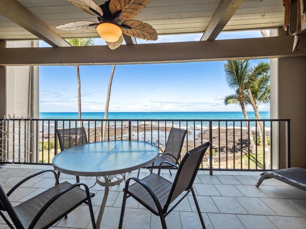 Oceanfront 1 Bedroom 2 Bathroom With Large Lanai - Kona Bali Kai 218 Кайлуа Кона Екстериор снимка